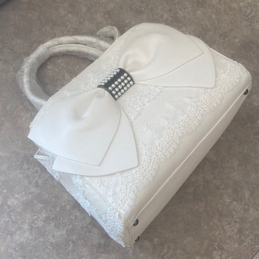 Betsey Johnson White Bow Satchel